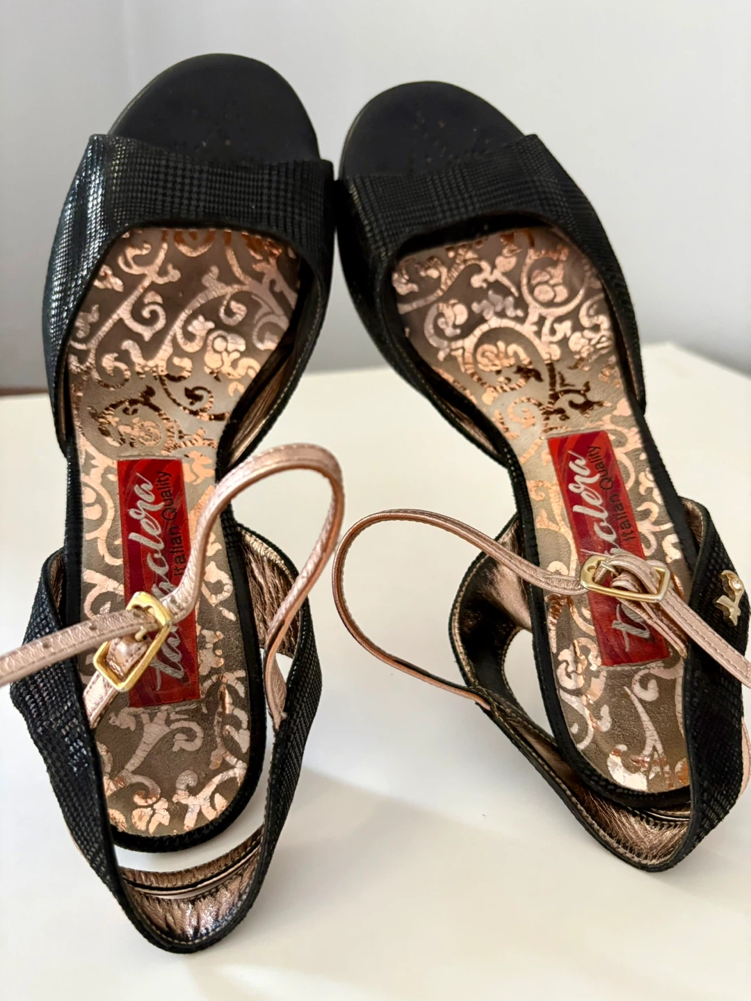 Tangolera Argentine Tango Shoes Black /Rose Gold - photo 4