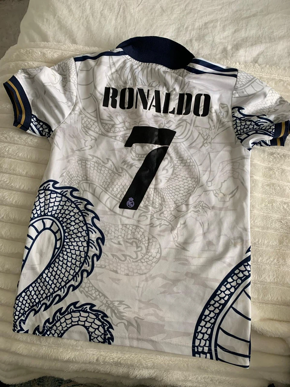 Real Madrid Ronaldo 7 Jersey - photo 2