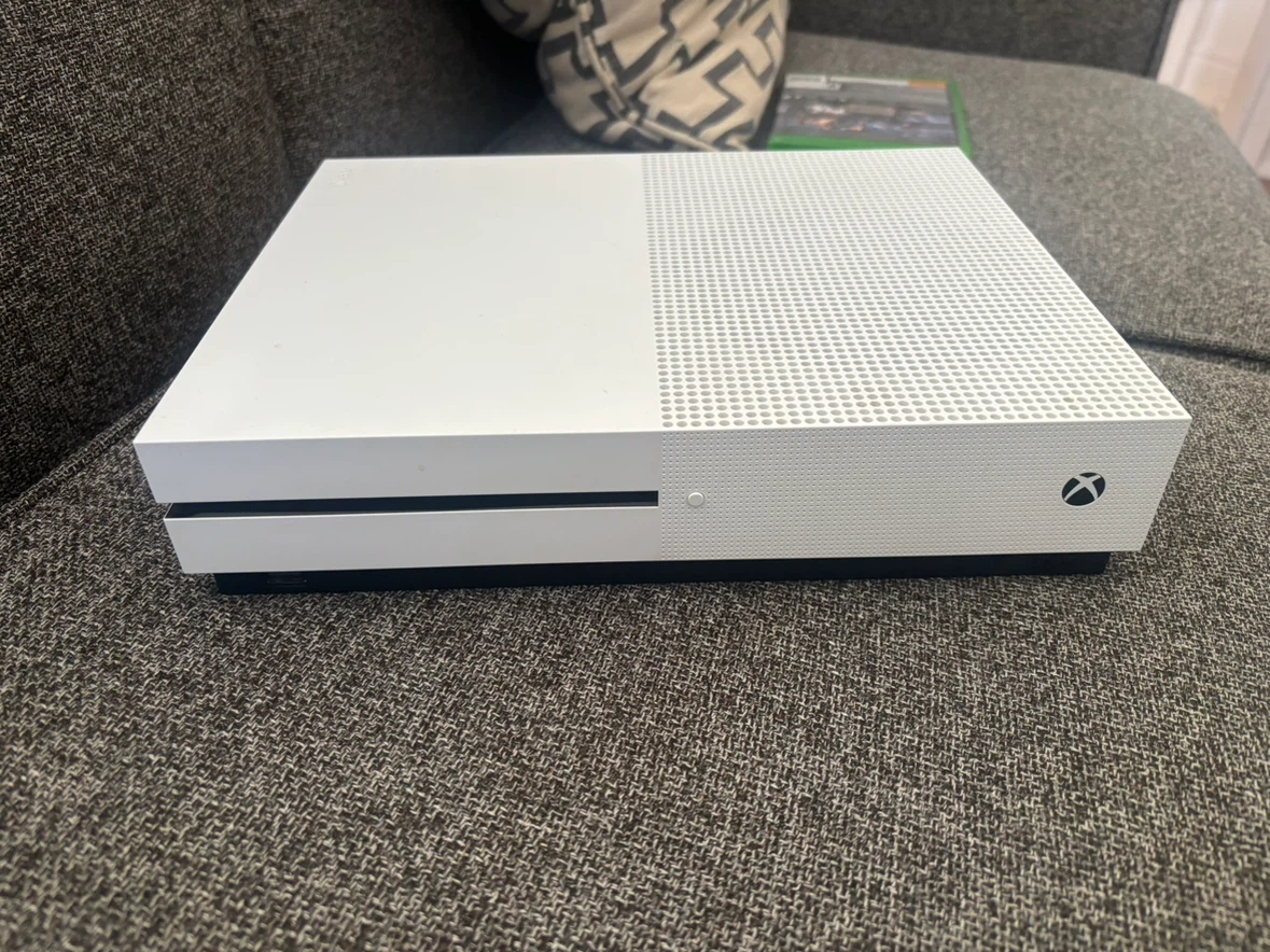 Xbox One S Console with Controller and Lords of the Fallen Game