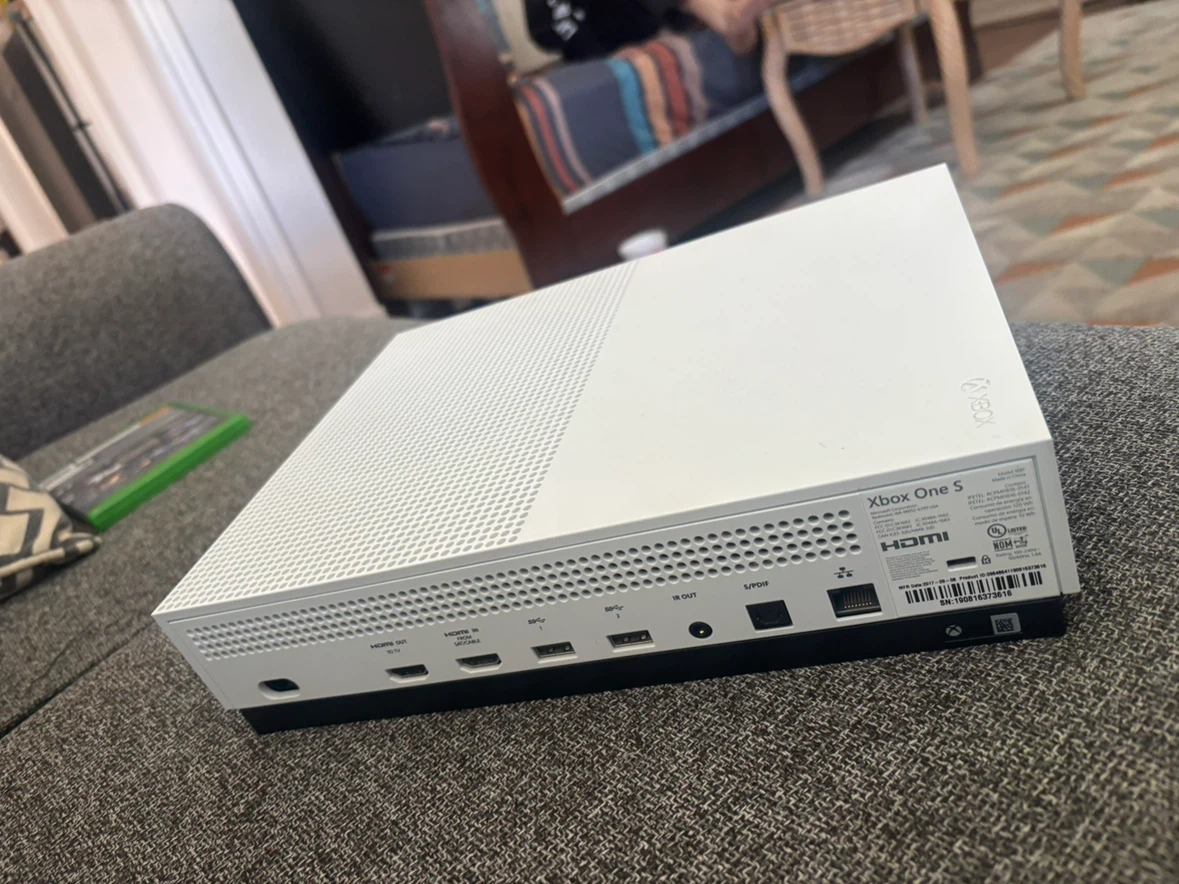 Xbox One S Console with Controller and Lords of the Fallen Game - photo 2