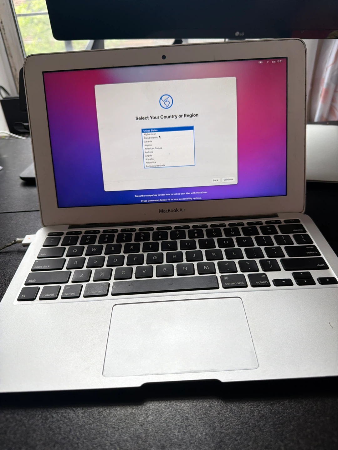 Apple MacBook Air Laptop ( Late 2015 Model)