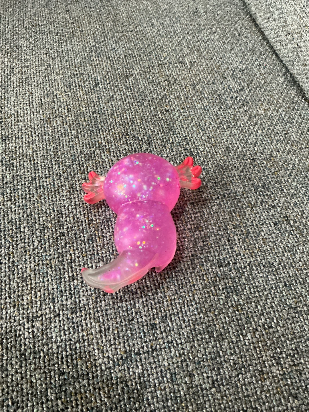 Pink Glitter Axolotl squishy - photo 2