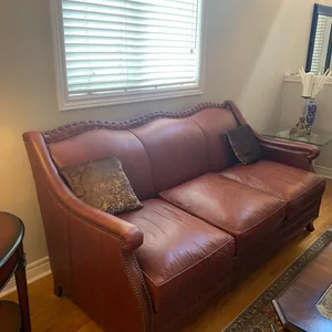 Classic three seats Leather Sofa