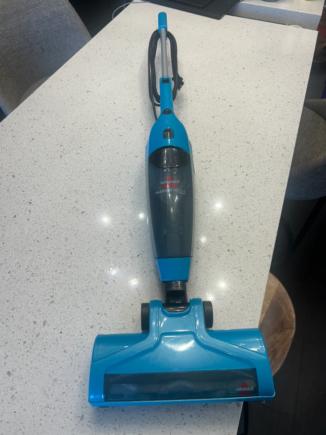 Stick vacuum