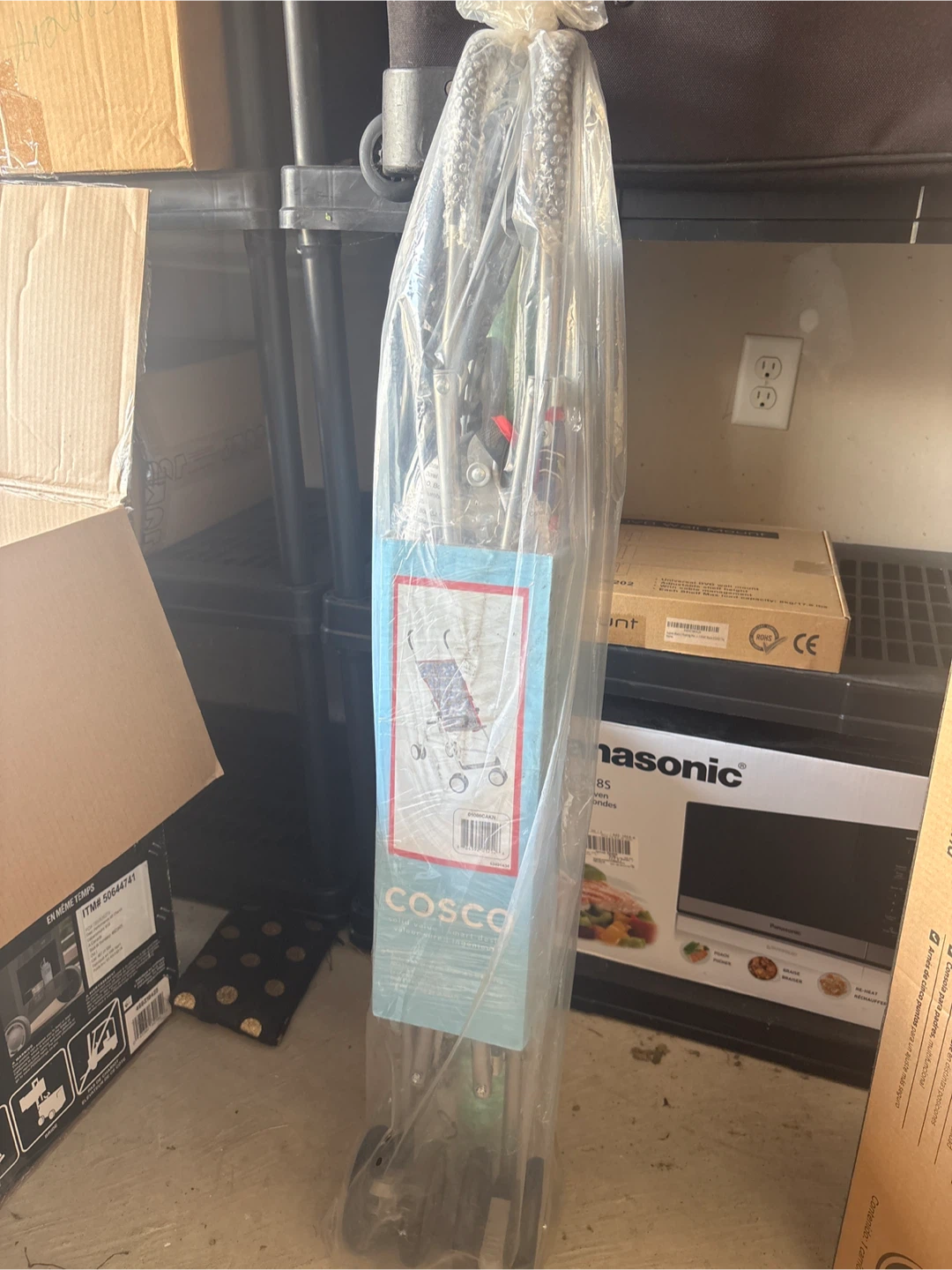 Cosco Lightweight Umbrella Stroller - photo 2