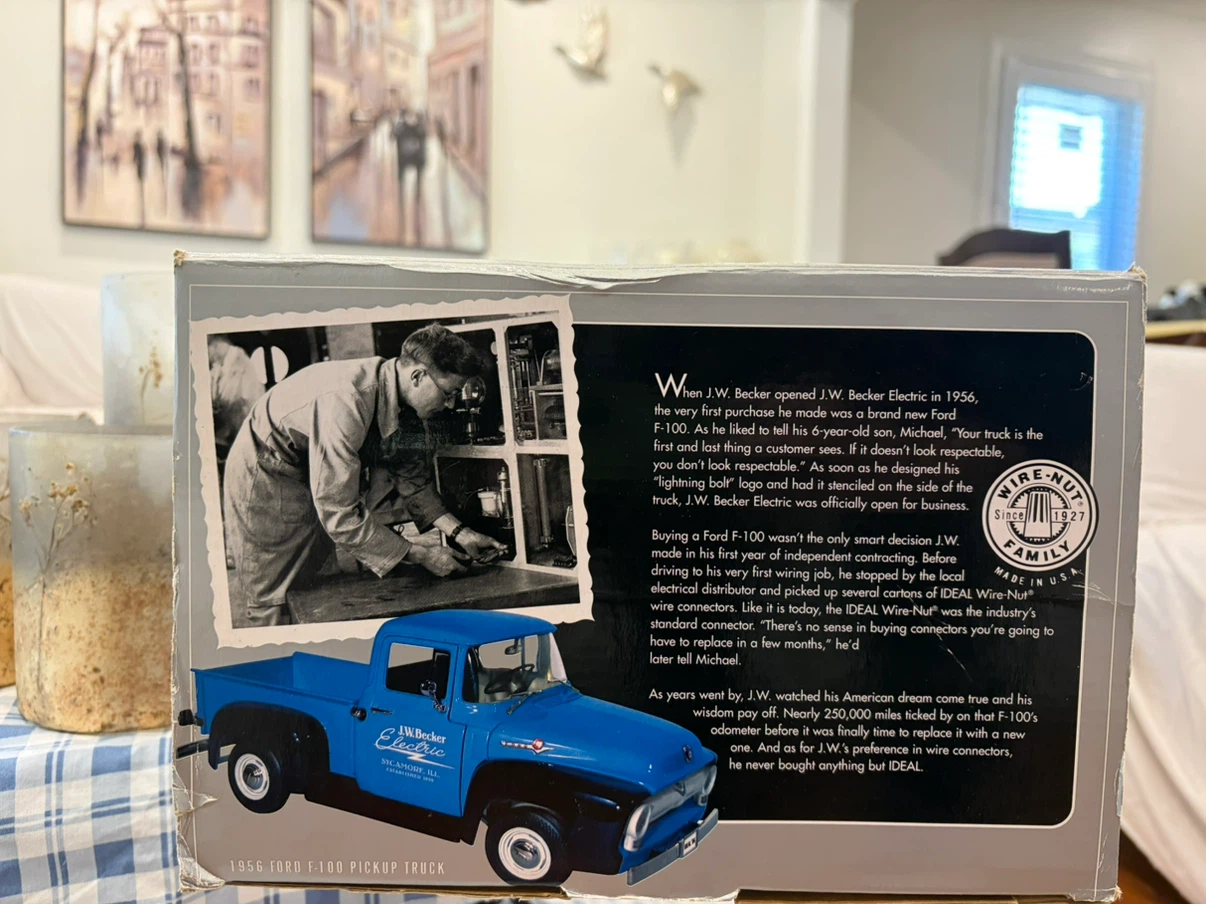Ideal Collectible Ford pickup - photo 5