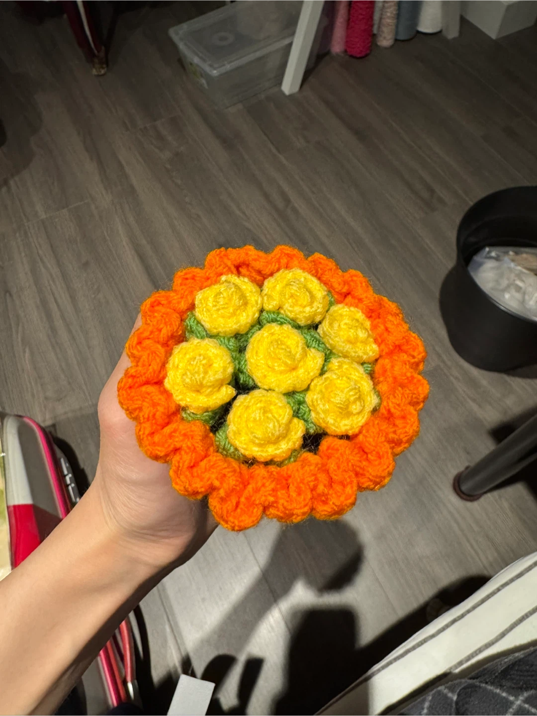 ON SALE！Handmade crochet flower bouquets keychain - photo 4