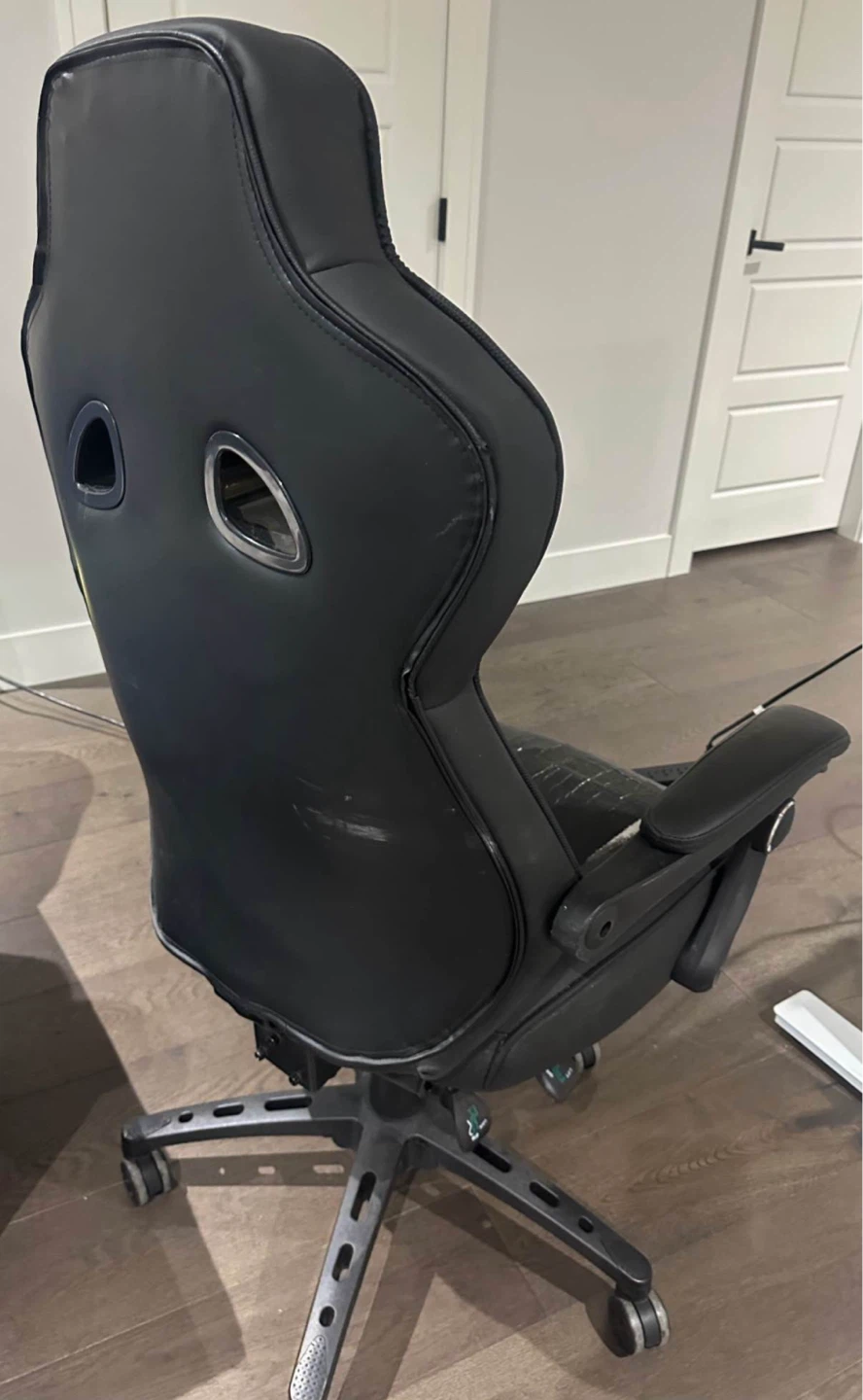 Black Ergonomic Gaming Chair - photo 2