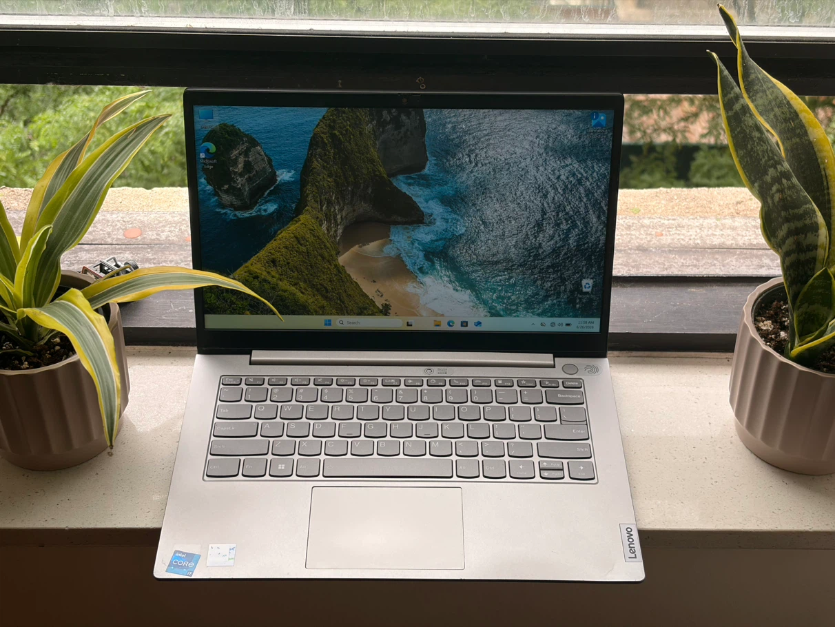 Lenovo ThinkPad 14 G2 Laptop — i7-11th Gen / 16GB / 256GB