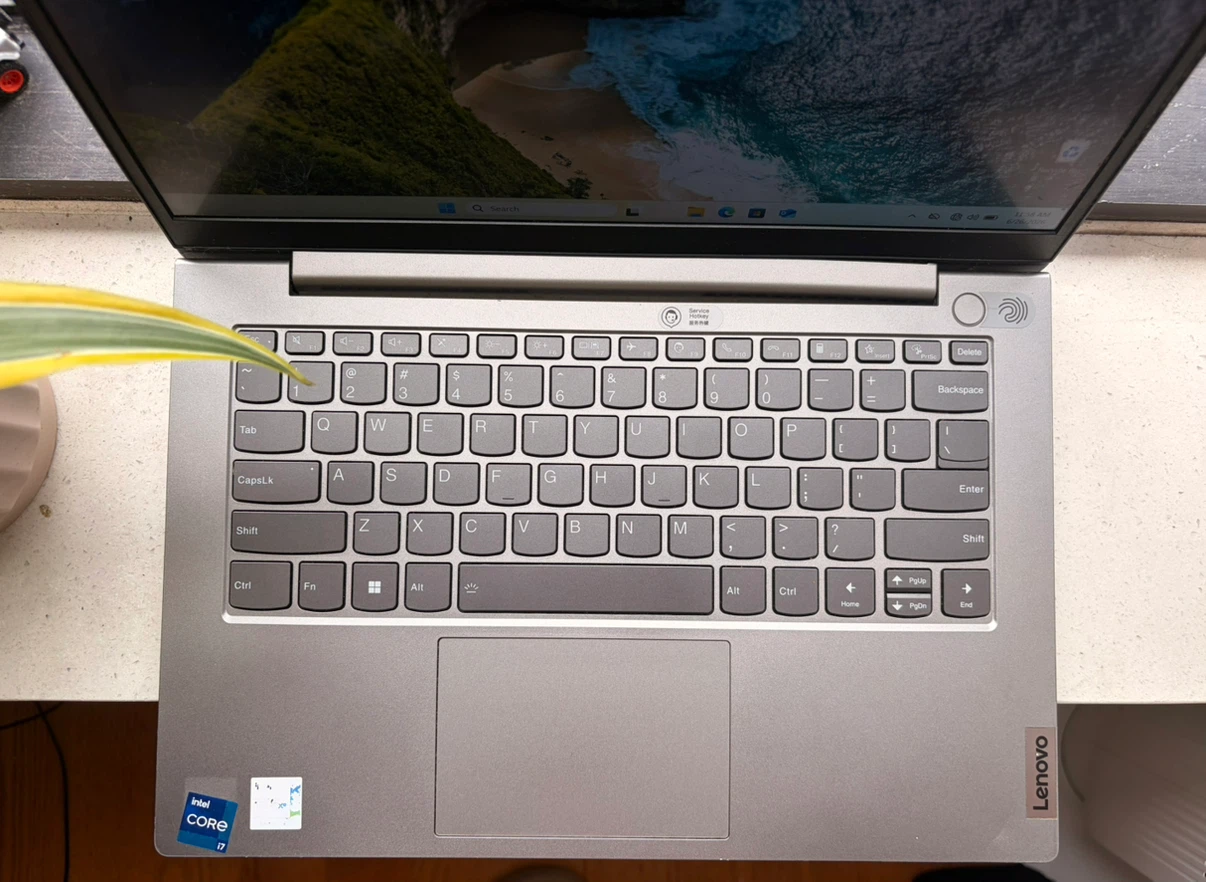 Lenovo ThinkPad 14 G2 Laptop — i7-11th Gen / 16GB / 256GB - photo 2