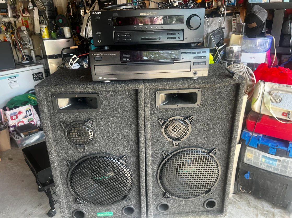 For sale Sony receiver with kenwood cd player - photo 2