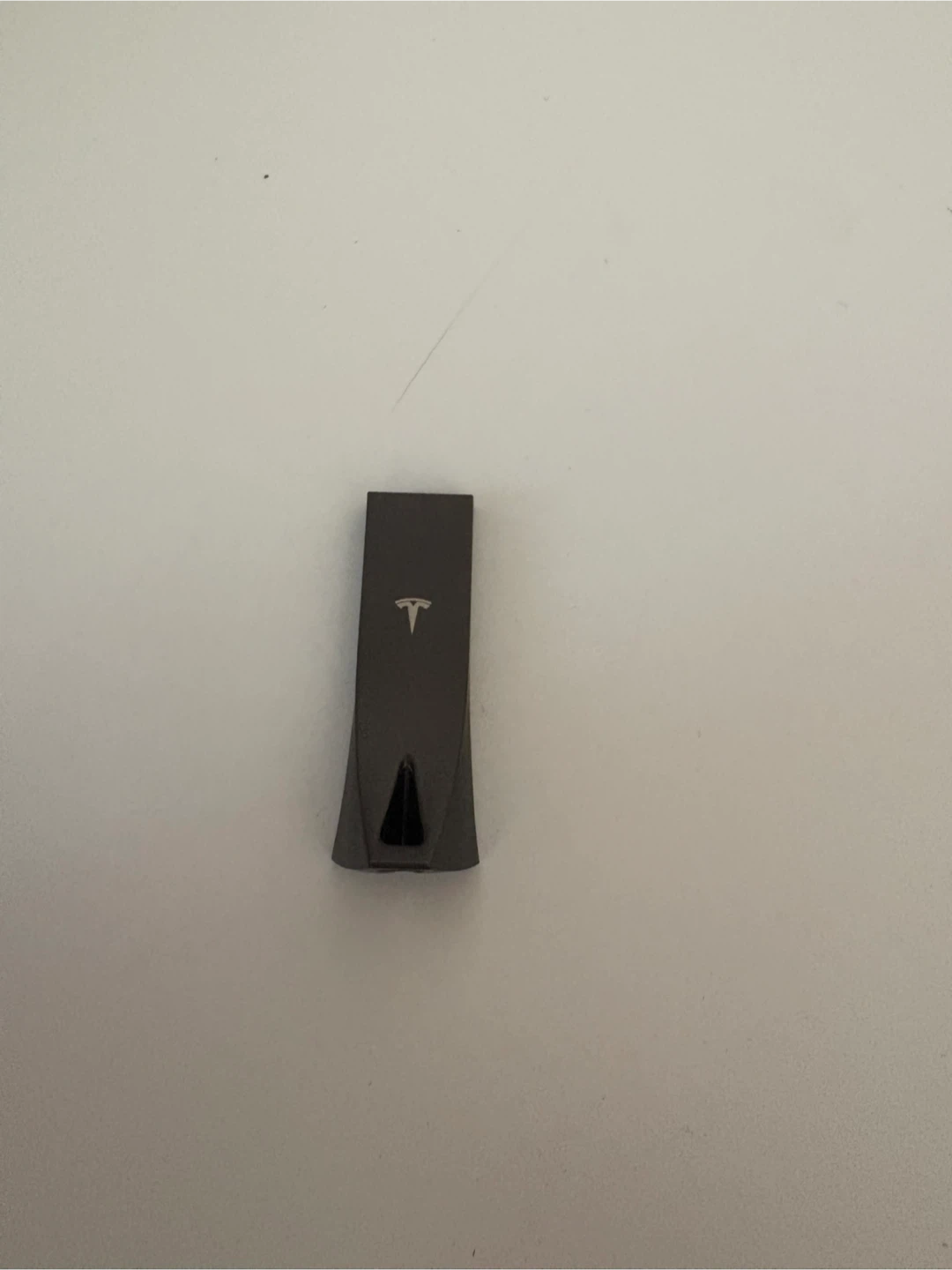 Tesla 128GB USB 3.1 Flash Drive