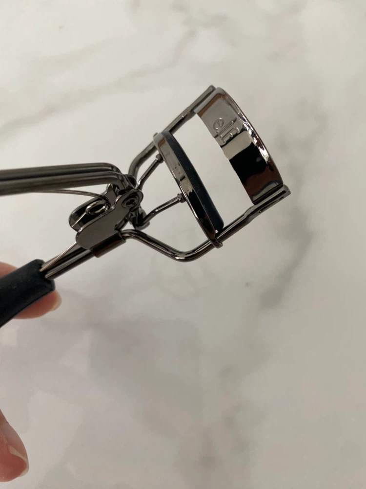 ELF Eyelash Curler - photo 2