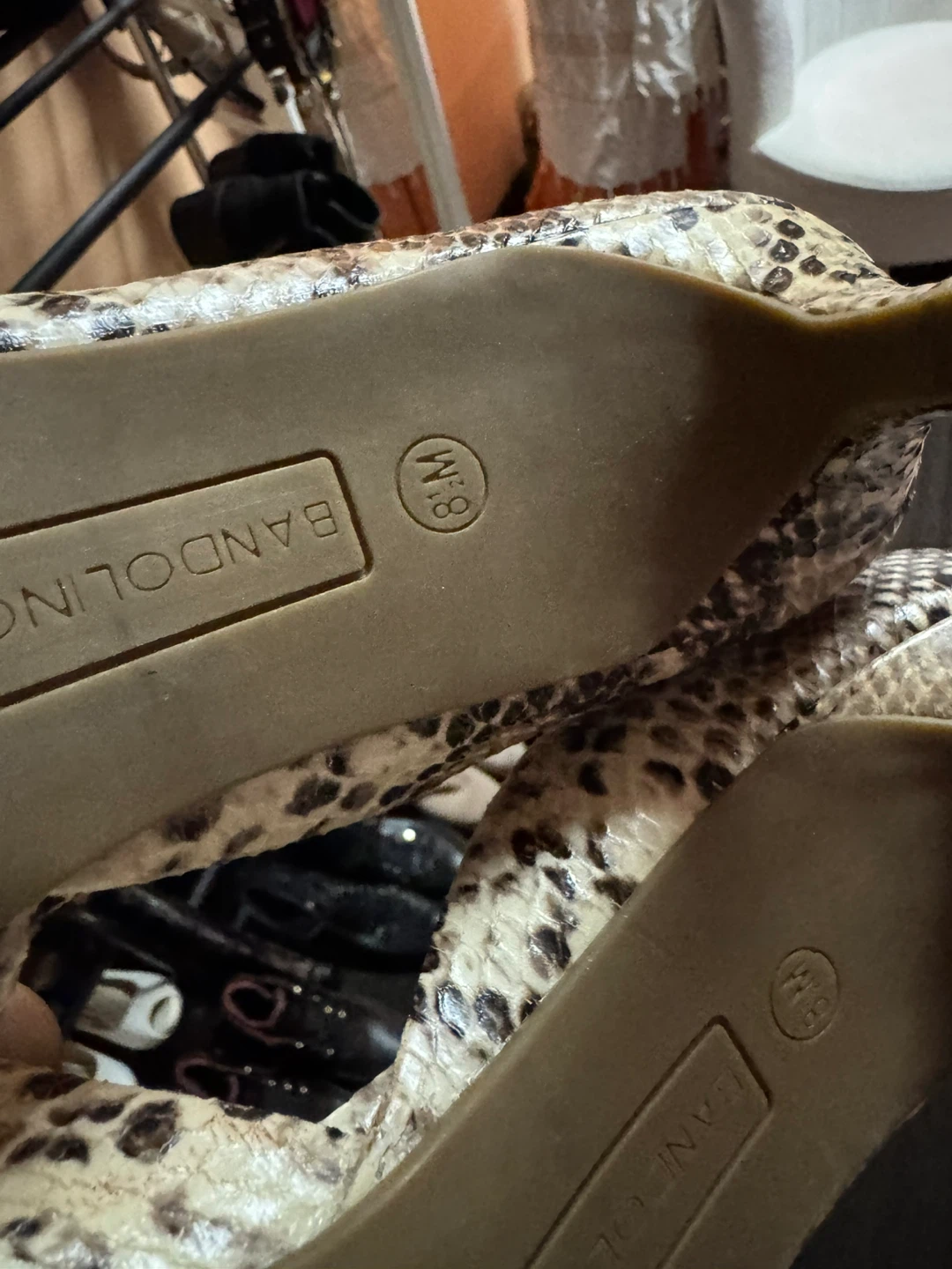 Bandolino Women's Snake Print Heels Size 8M - photo 2