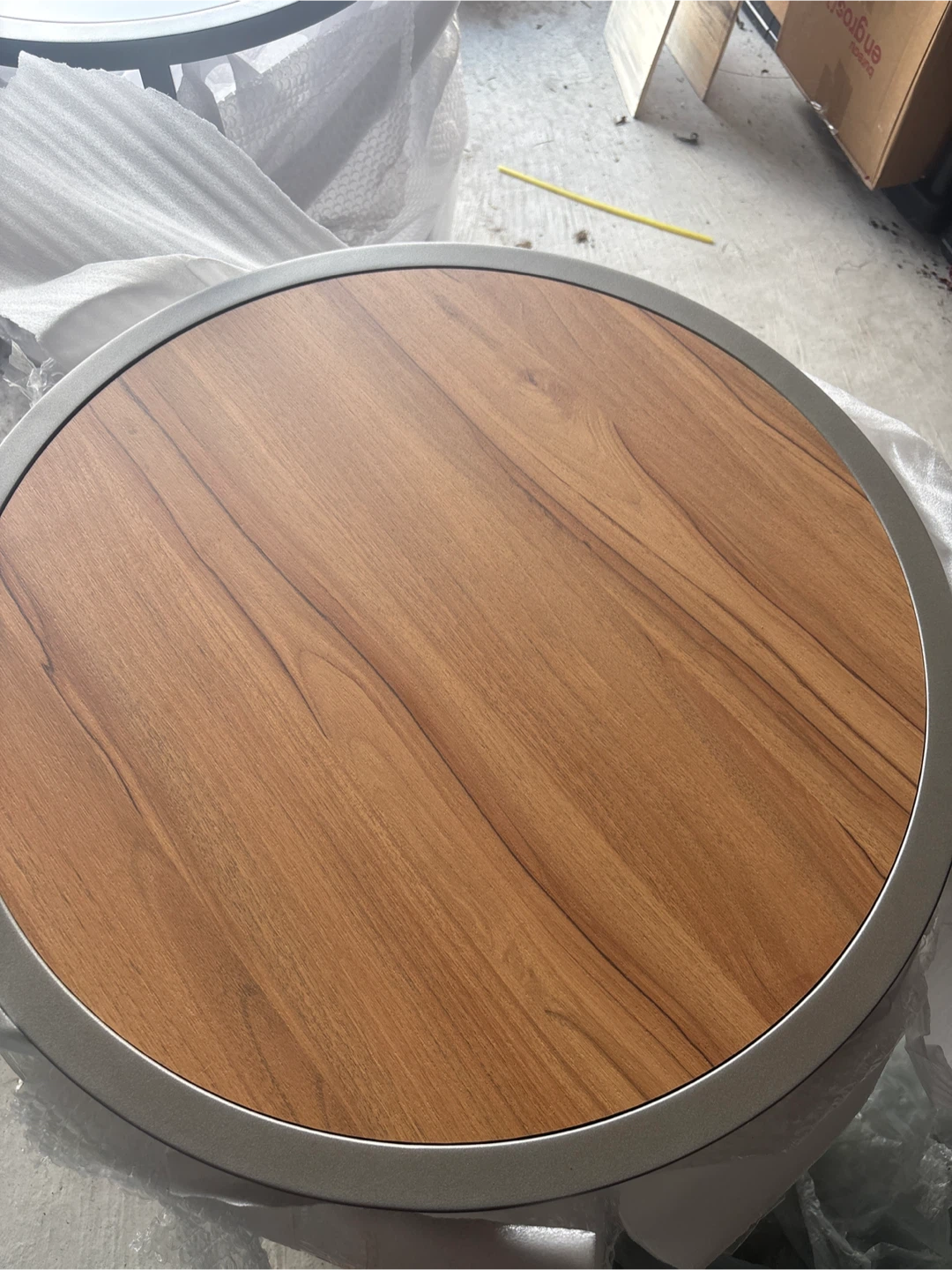 Round side table with wood-look top