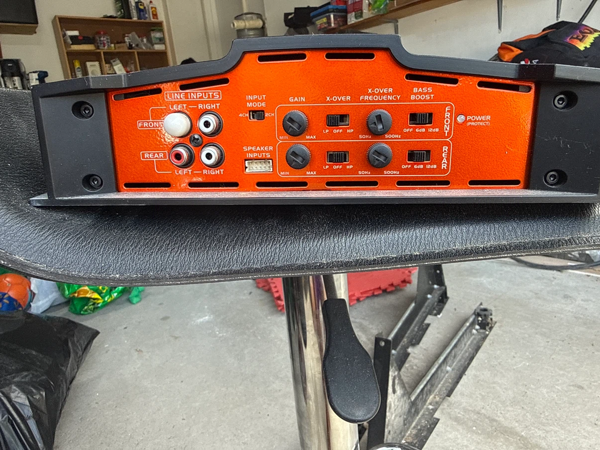 DUAL XPR540 4 Channel Amplifier - photo 2
