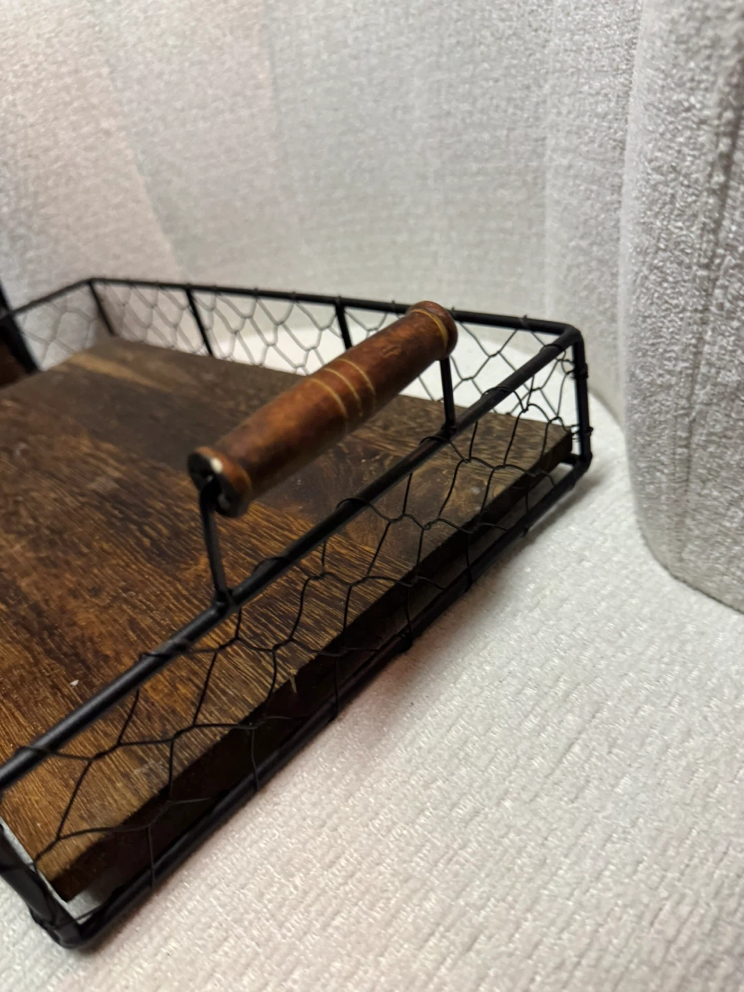 Farmhouse Wire Basket with Wooden Handles - photo 2