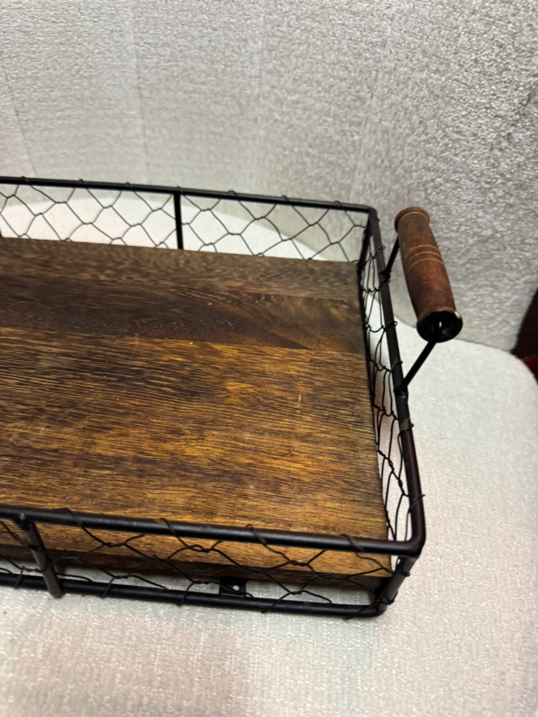 Farmhouse Wire Basket with Wooden Handles - photo 3