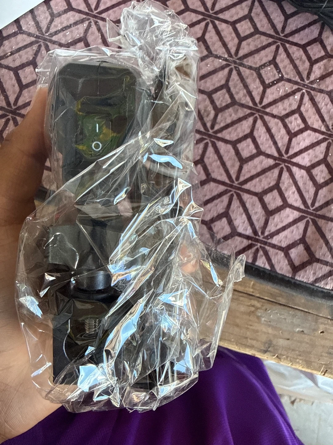 LED Light Bulb with On/Off Switch - photo 3