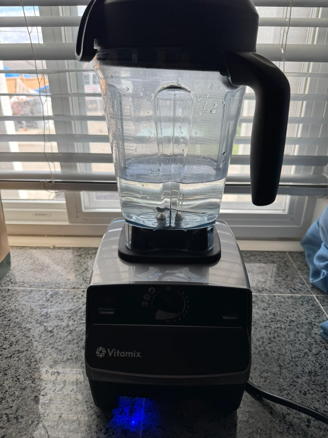 Vitamix Blender professional VM0102D 10 speed