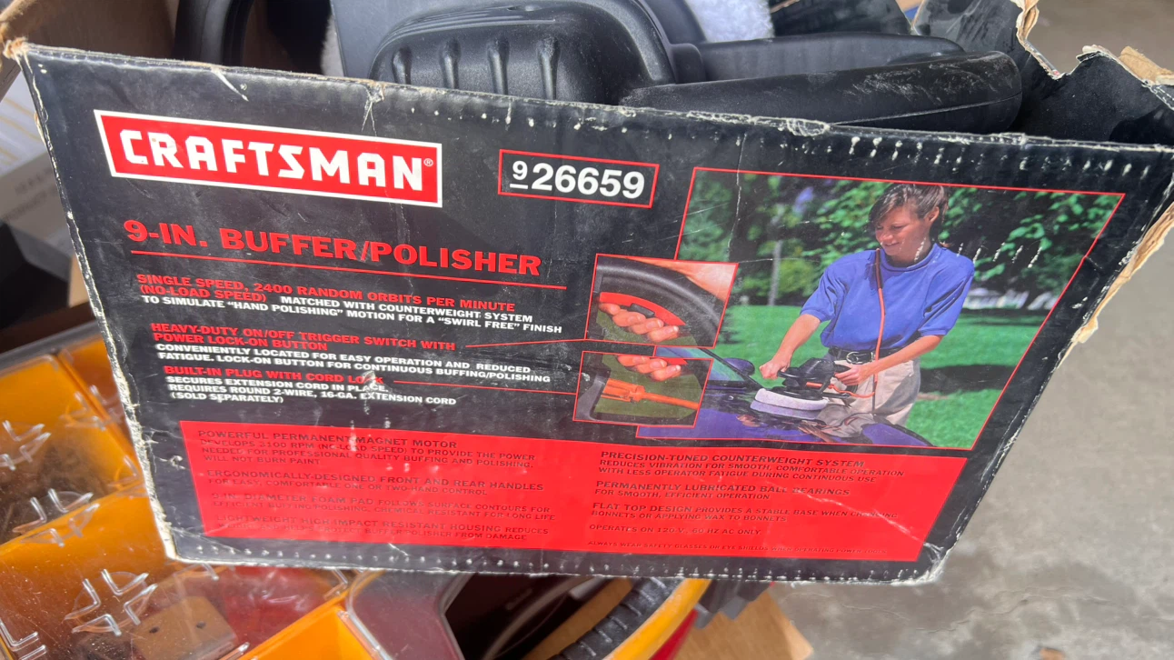 Craftsman 9-in Buffer/Polisher - photo 3