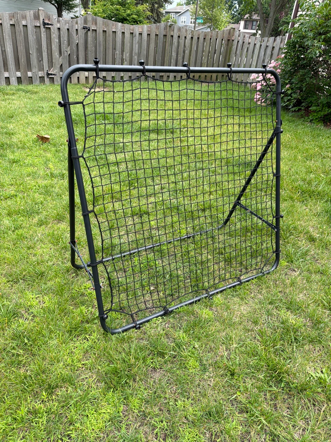 Soccer rebounder net