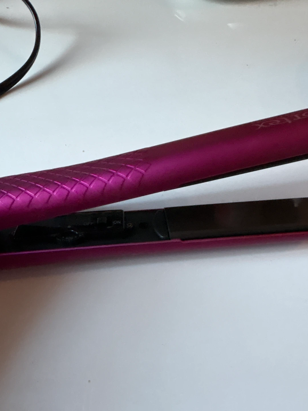Cortex International Hair Straightener - photo 3