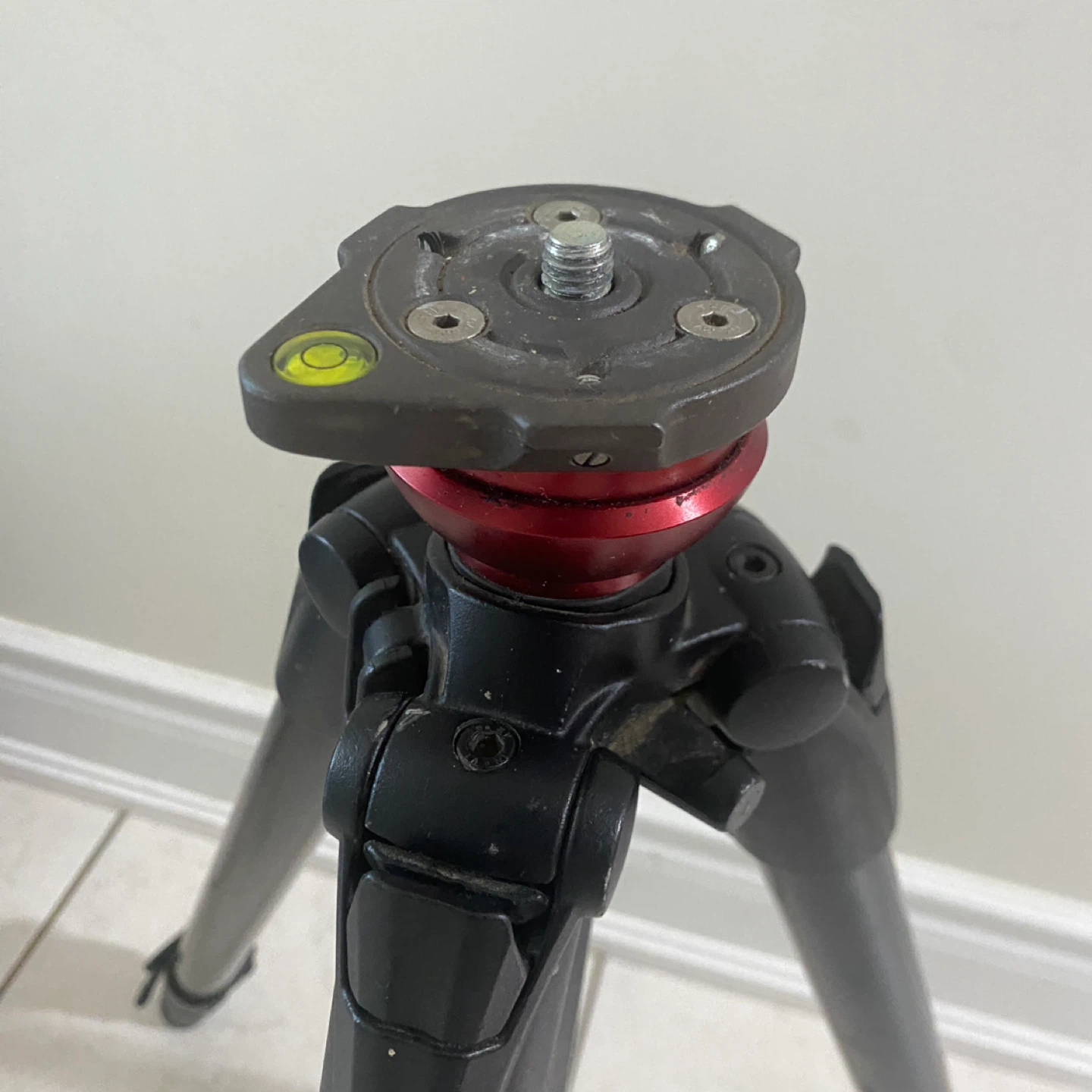Manfrotto 755XB Tripod - photo 4