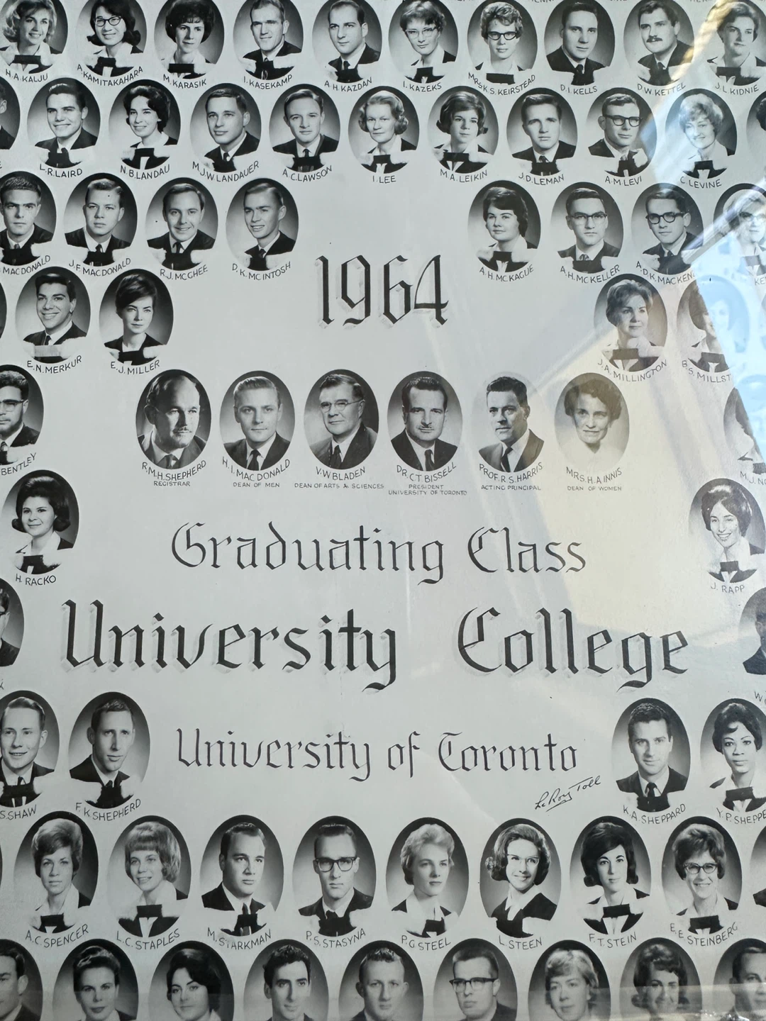 VINTAGE U OF T 1964 GRADUATING CLASS PHOTO ANTIQUE ART WORK