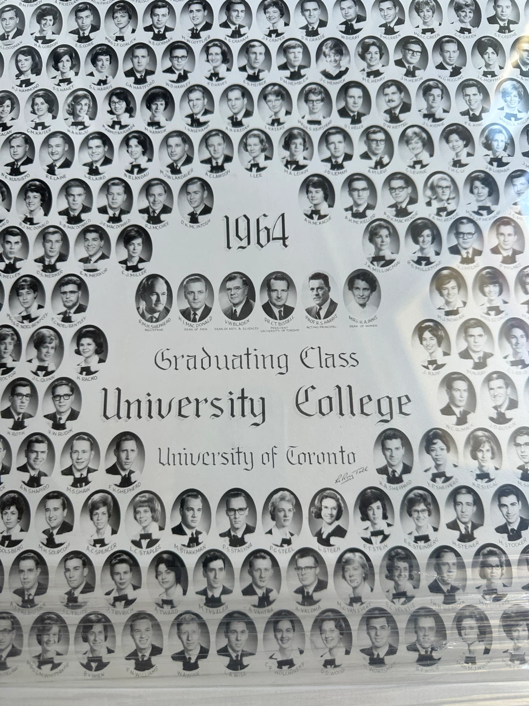 VINTAGE U OF T 1964 GRADUATING CLASS PHOTO ANTIQUE ART WORK - photo 2