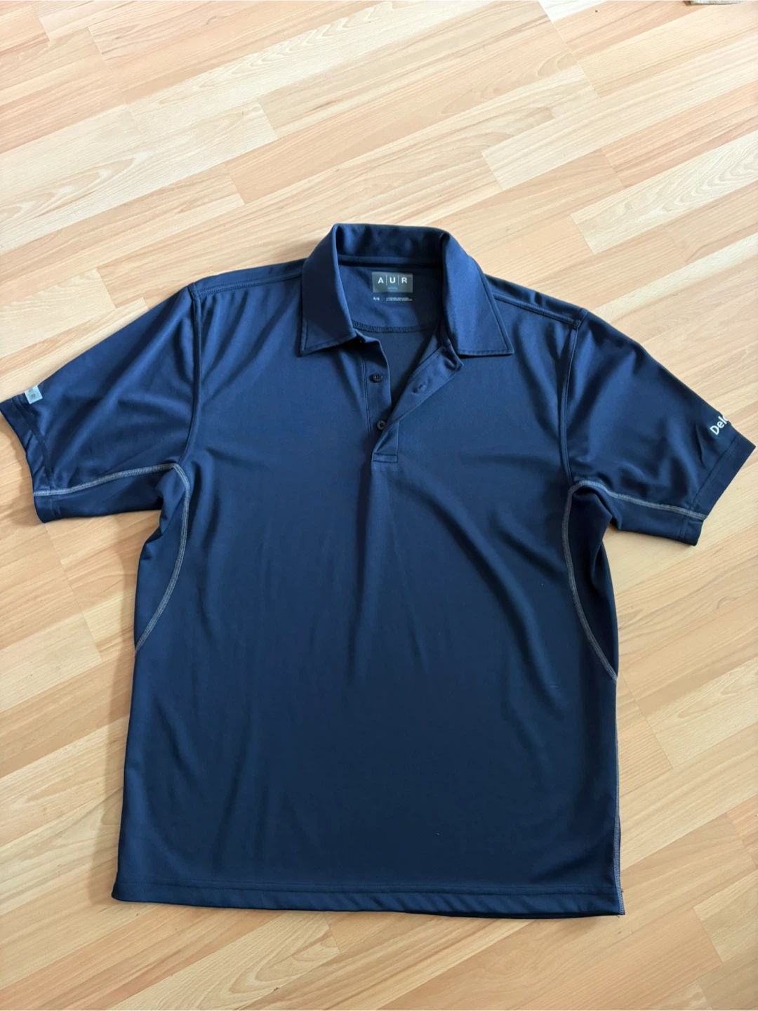 Men’s Navy Blue Shirt Size Medium