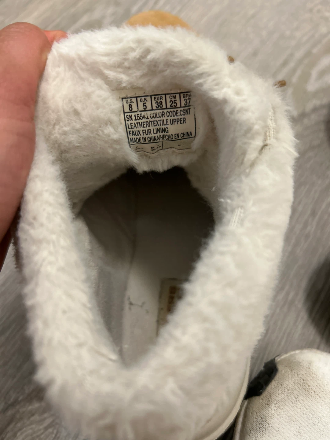 Skechers Women's Winter Boots US Size 8 - photo 4