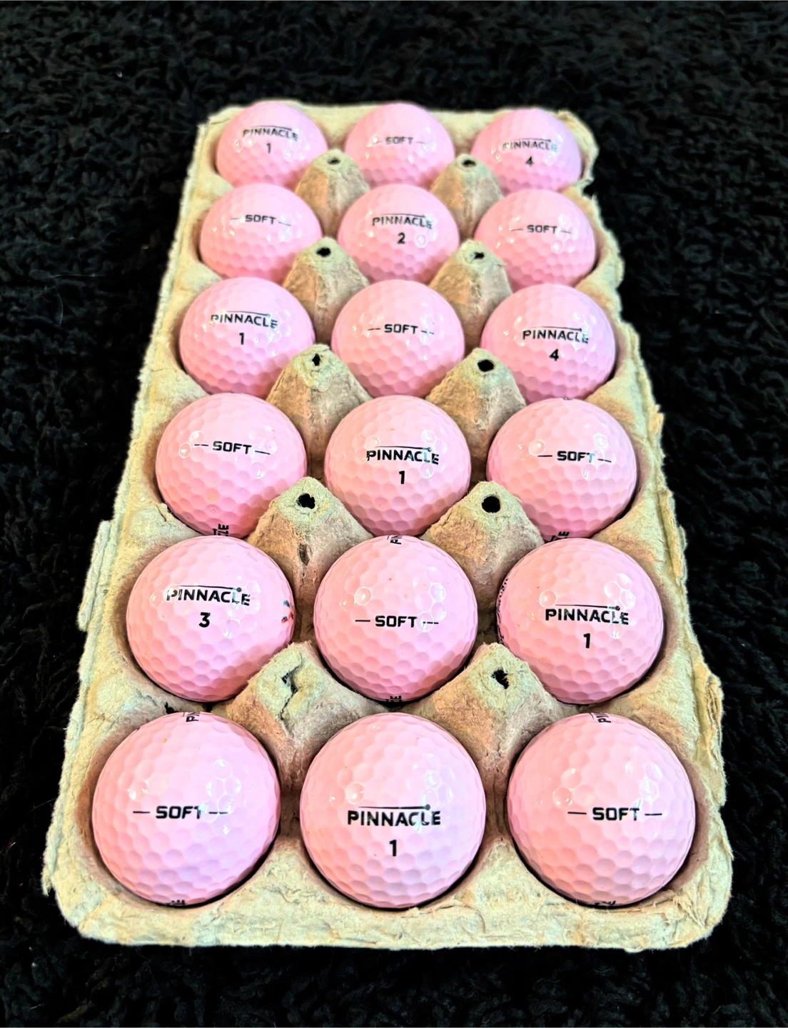 18 Pinnacle Soft Pink Golf Balls