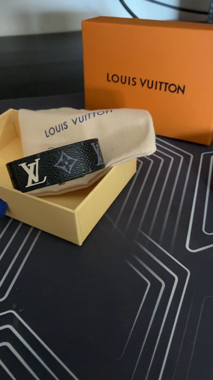 LV slim bracelet - photo 2