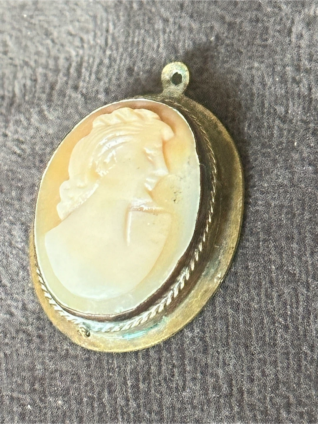 Antique Carved Seashell 800 European Silver Fob - photo 2