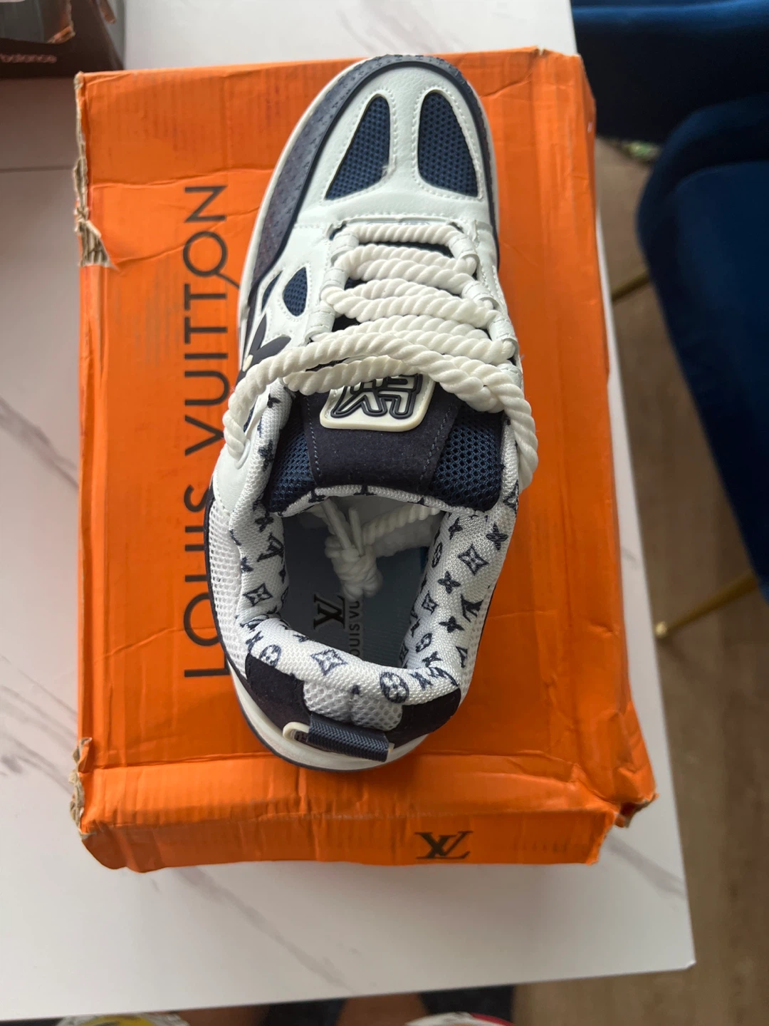 Louis Vuitton Sneakers