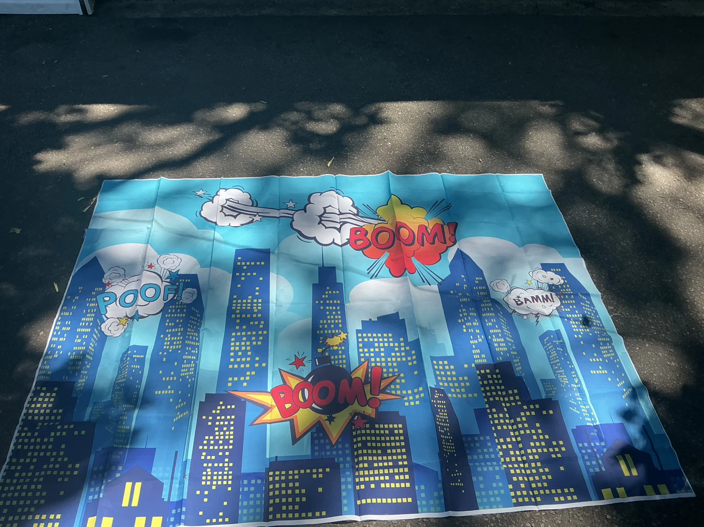 Superhero Cityscape Backdrop - photo 2