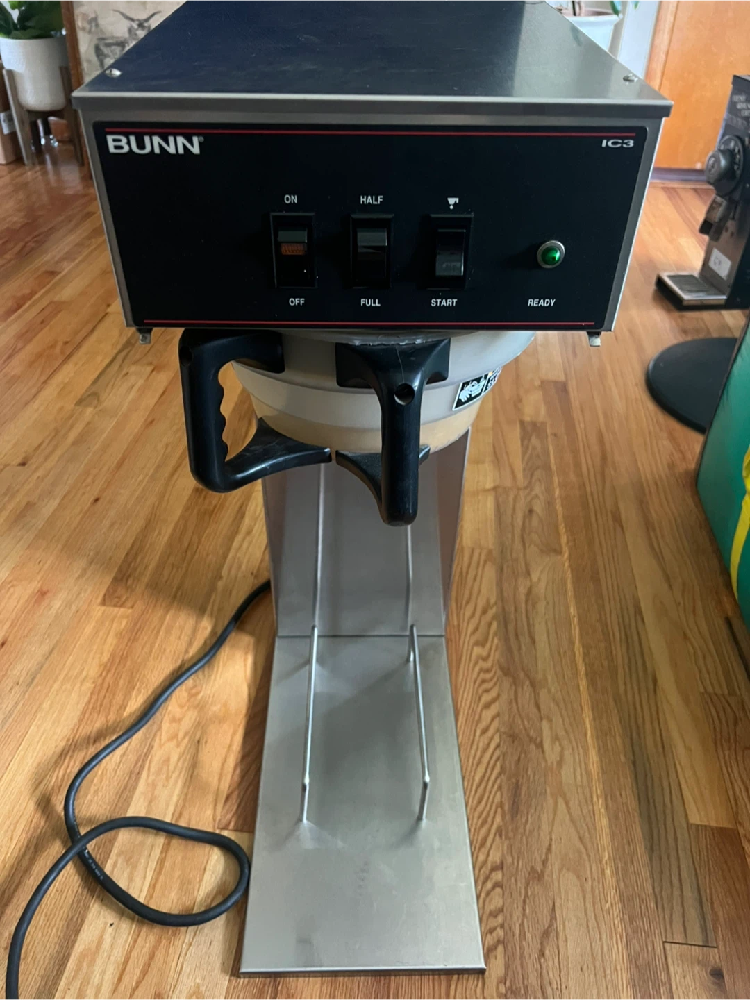 Bunn IC3 Commercial Coffee Brewer