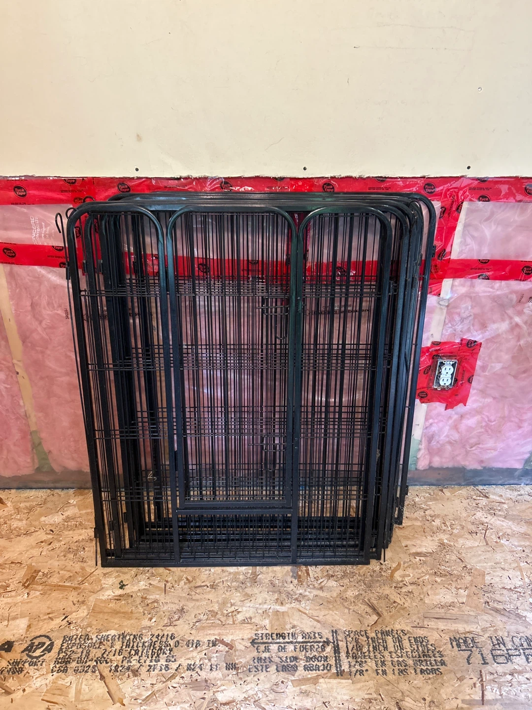 Metal pet pen
