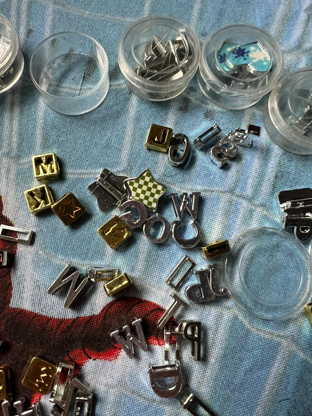 Totally Me! DIY Spell & Sparkle Bracelets Kit - photo 5
