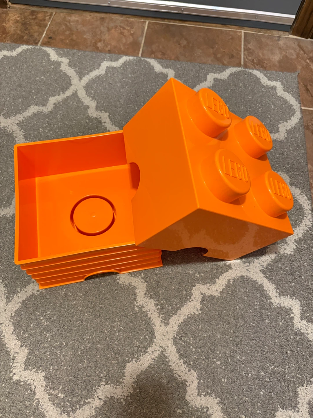 Lego 4 Peg Orange Storage Box - photo 2