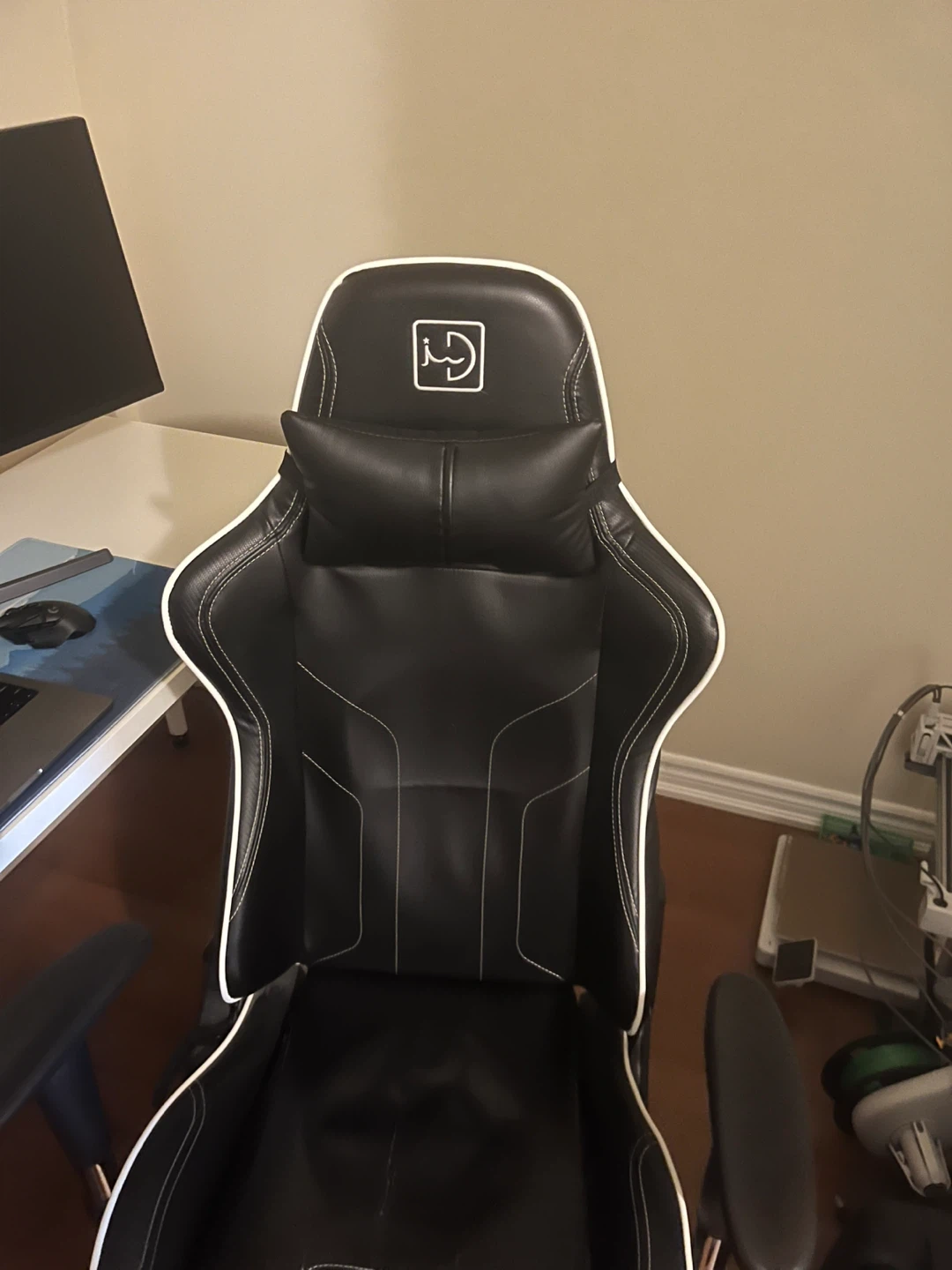 Black Gaming Chair with White Trim - photo 3