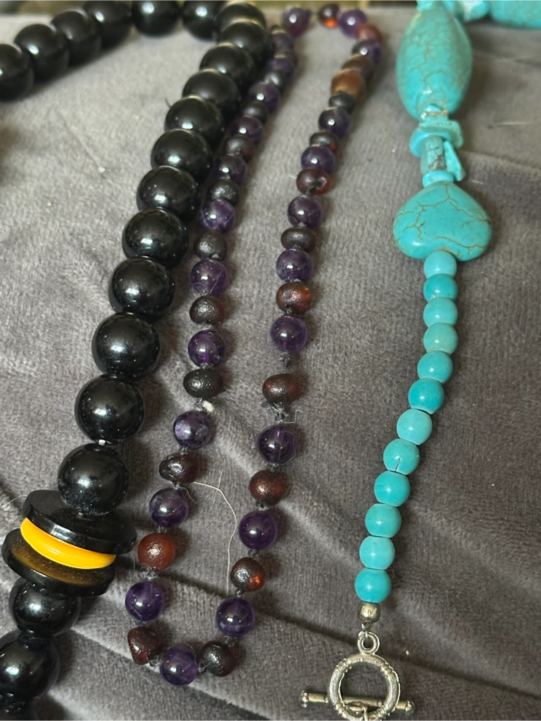 Vintage necklaces individually priced - photo 3