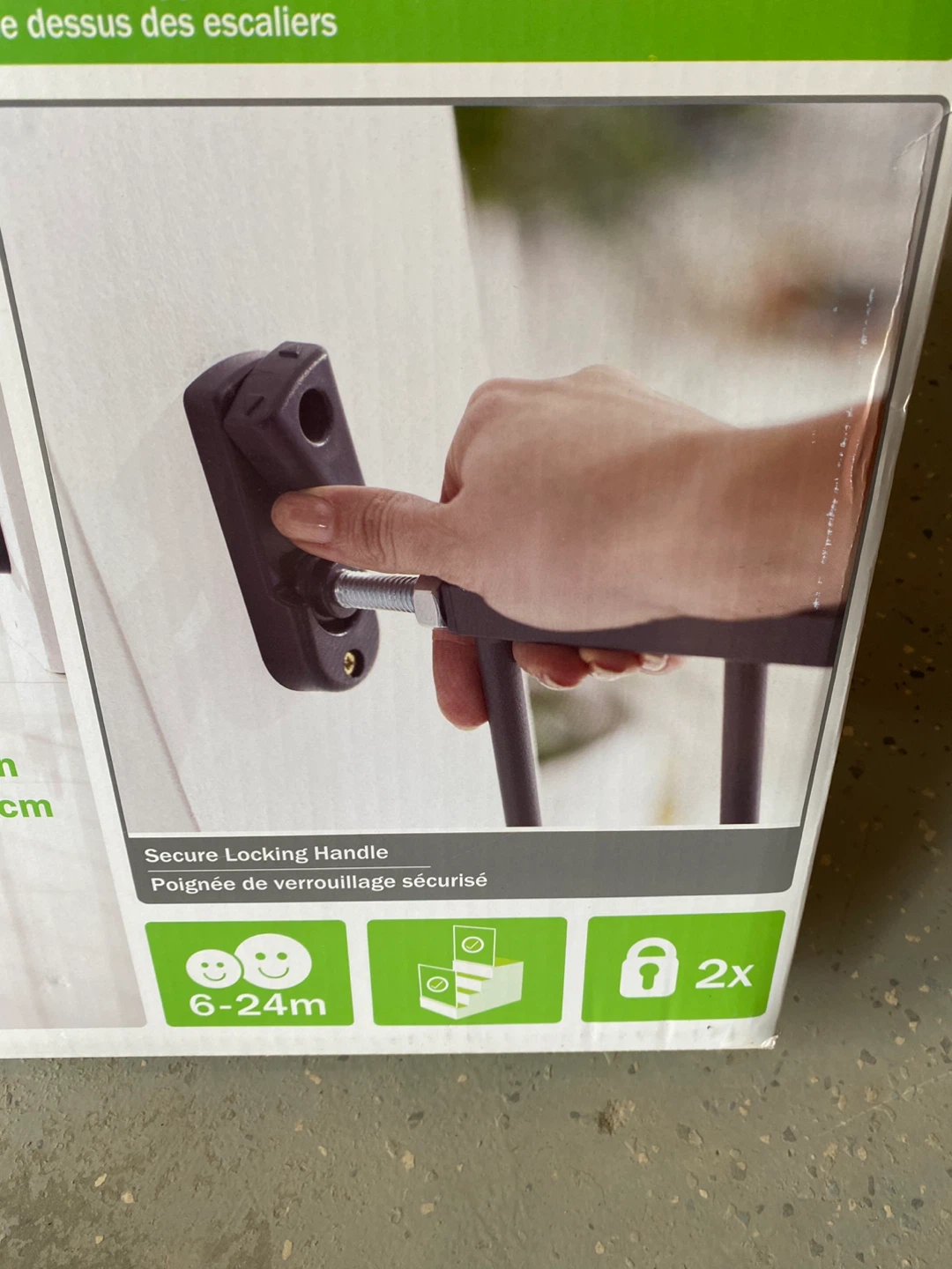 Munchkin Hardware Mount Baby Gate - photo 5