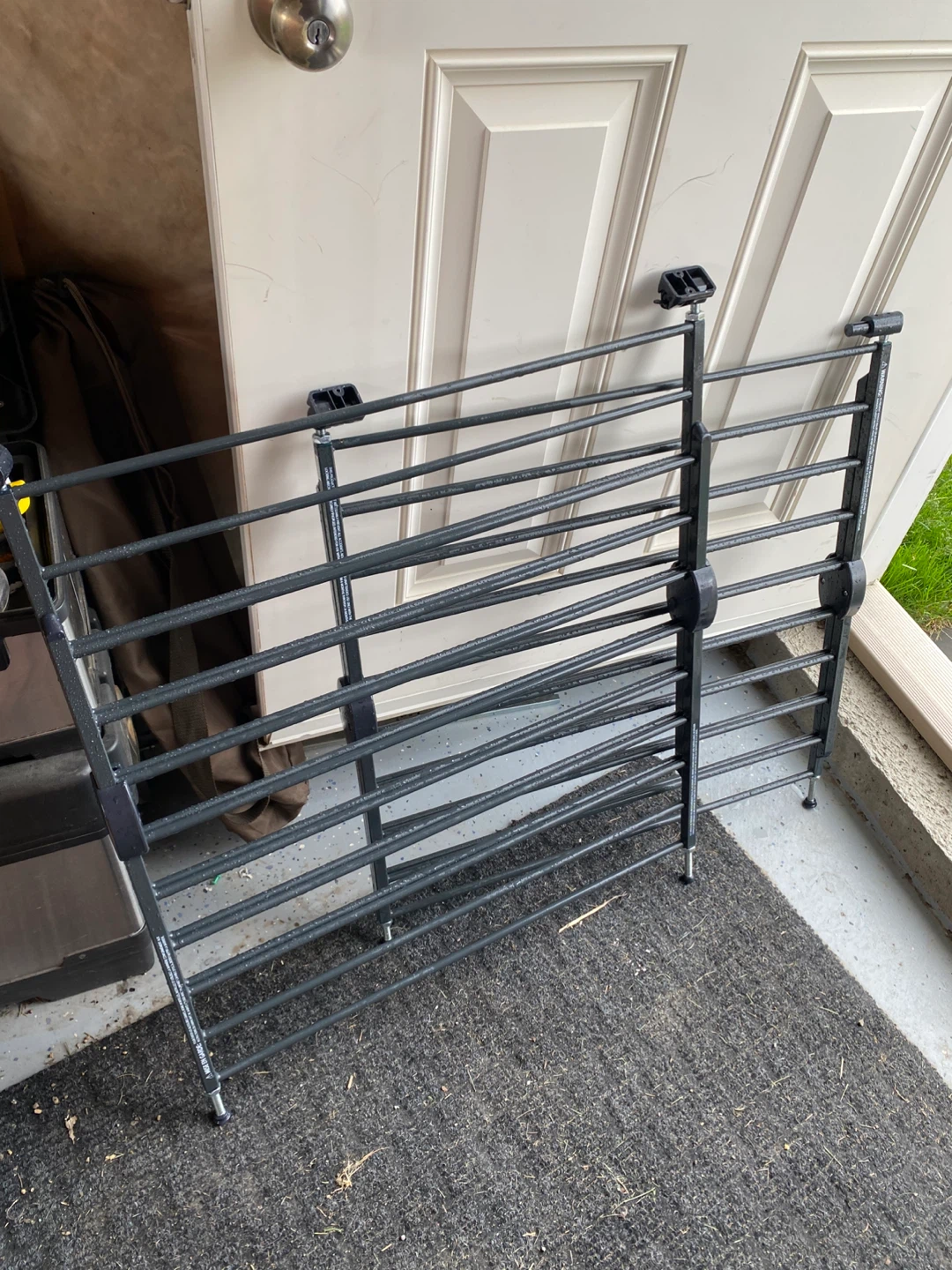 Munchkin Hardware Mount Baby Gate
