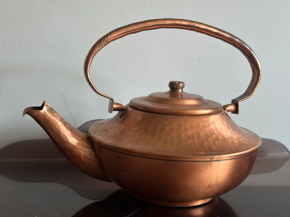Georgian Copper Teapot Made in the USA - photo 2