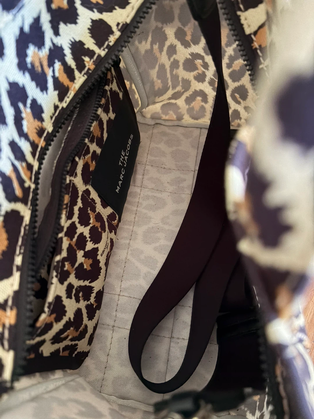 The Marc Jacobs Leopard Print Tote Bag - photo 4