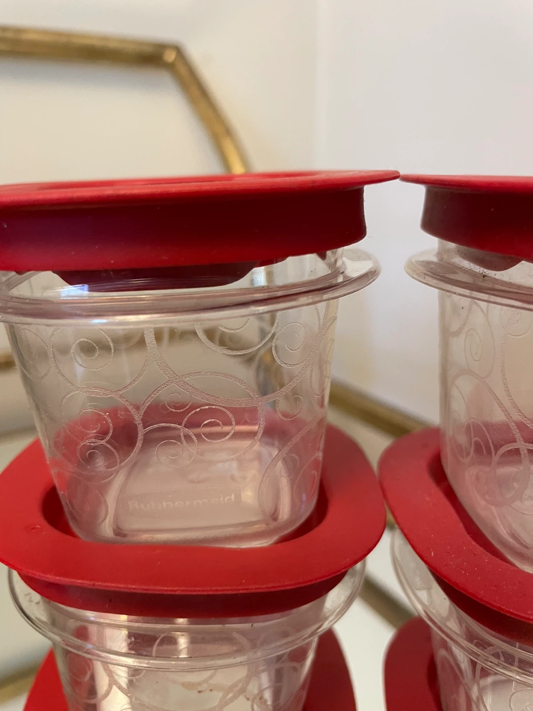 Rubbermaid Swirl Pattern 118 ml containers and lids bundle of 6 - photo 2