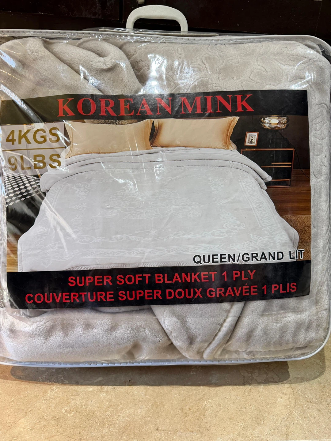Blanket - Queen/Grand Lit