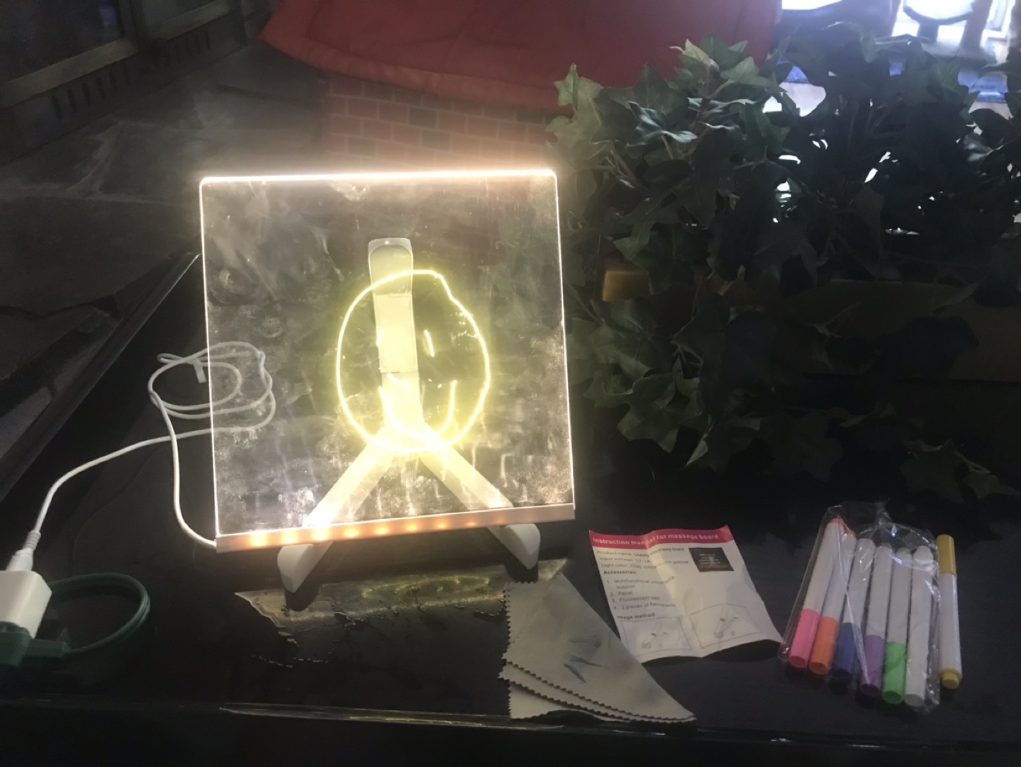 Light-Up Message Board with Markers